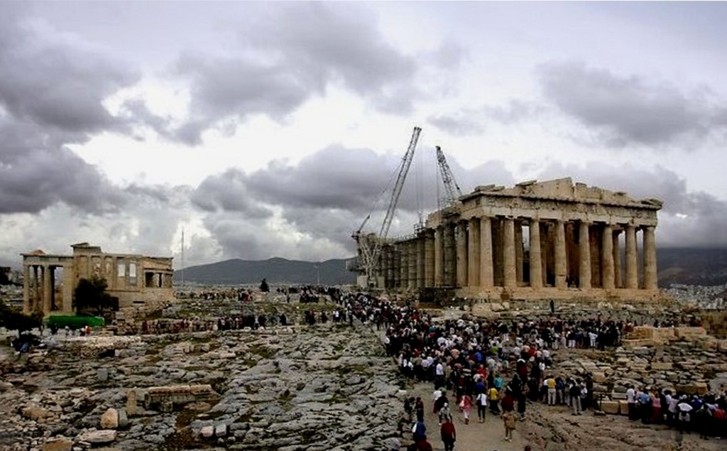 Вид на Афинский акрополь