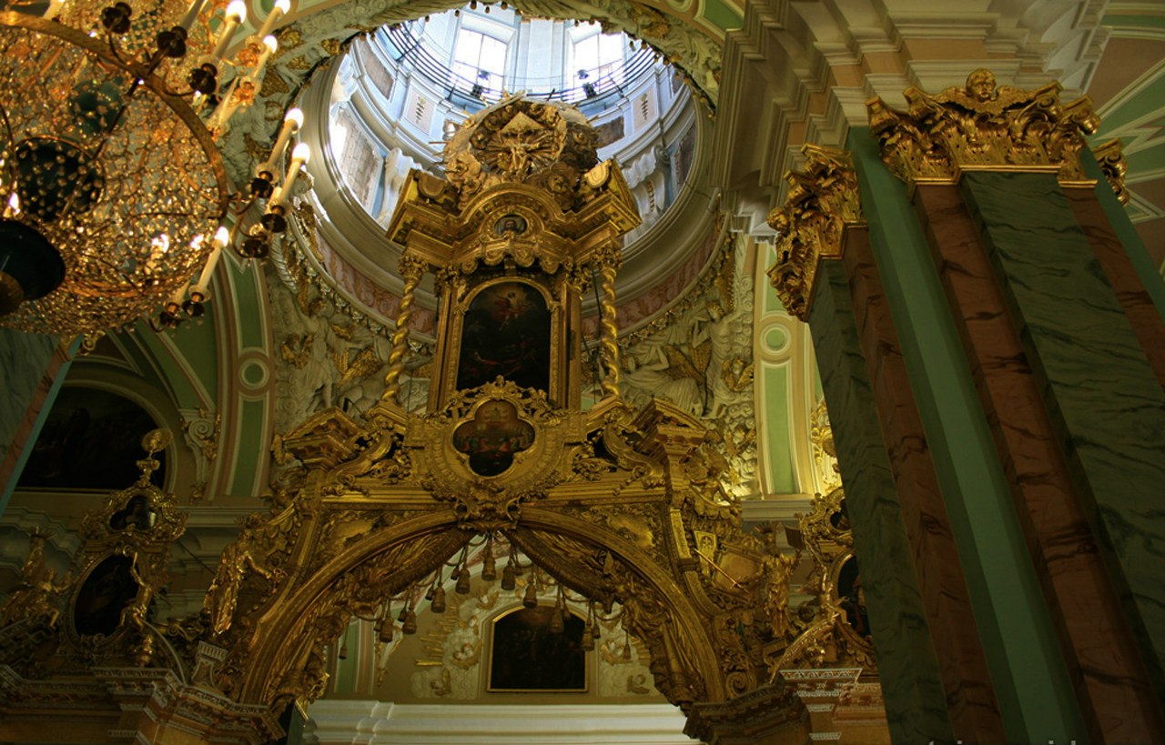 Peter and Paul Cathedral inside