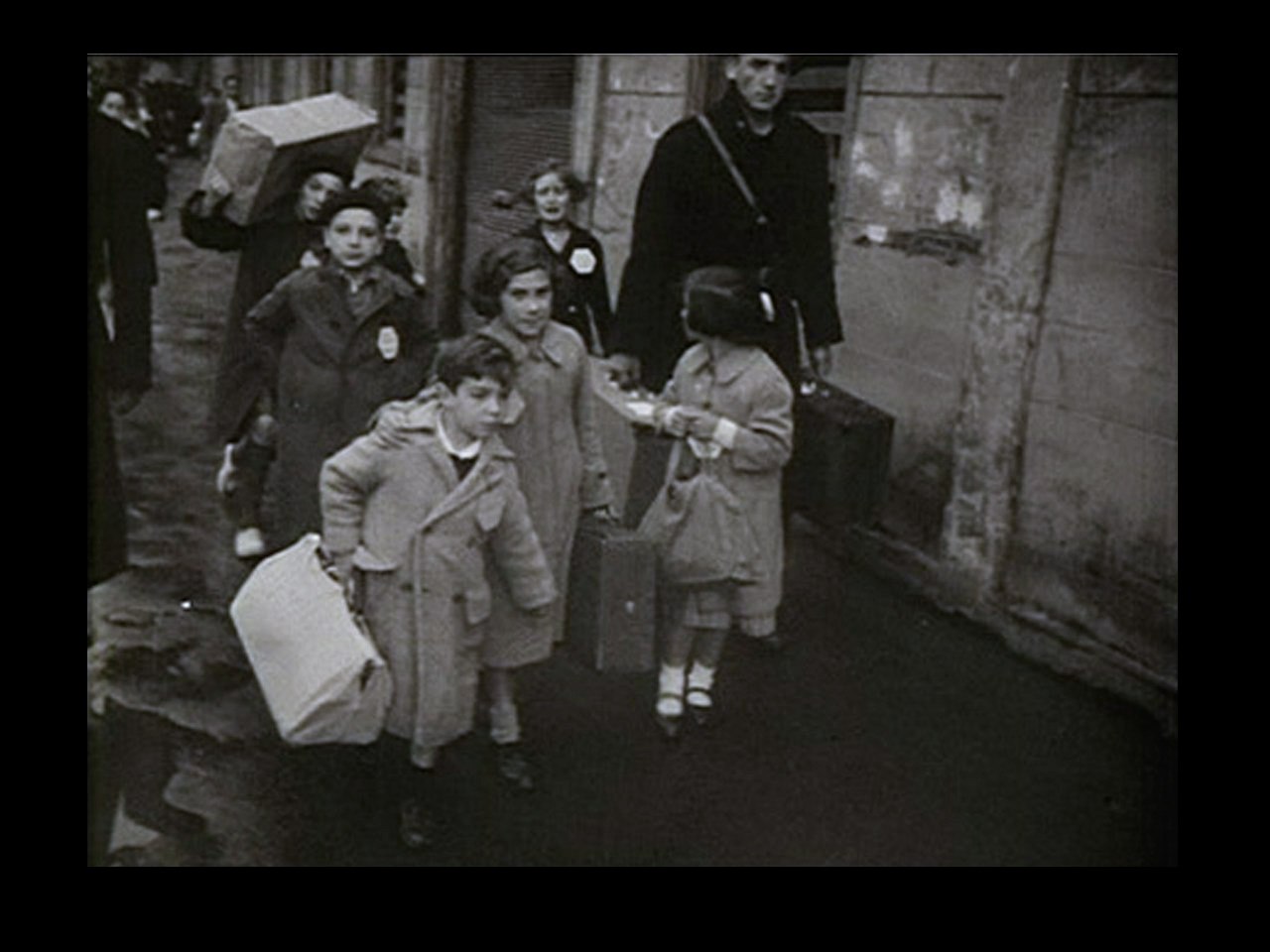 Почему эвакуированные дети были похожи на старичков. Испанские дети в СССР 1937. Эвакуация детей Испании в 1937 в СССР. Испанские беженцы 1938. Испания 1937 дети.